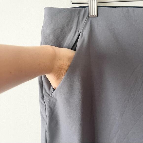 Duluth Company Flat Front Ankle Pants Women’s size 18 Short gray - Picture 2 of 9